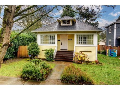 4902 Amherst St, Portland, OR 97203-4408