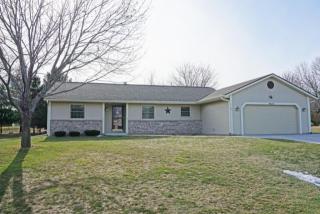 5515 Queens Way, Slinger WI  53086-9675 exterior