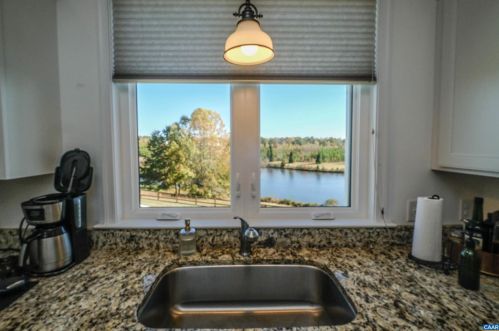 513 Rosewood Dr, Scottsville VA  24590-6491 exterior