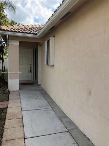 16302 22nd St, Hollywood FL  33028-1760 exterior