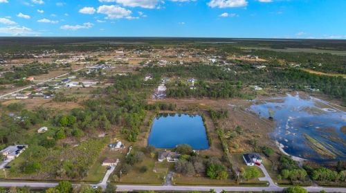 4135 62 Ave, Naples FL  34120 exterior