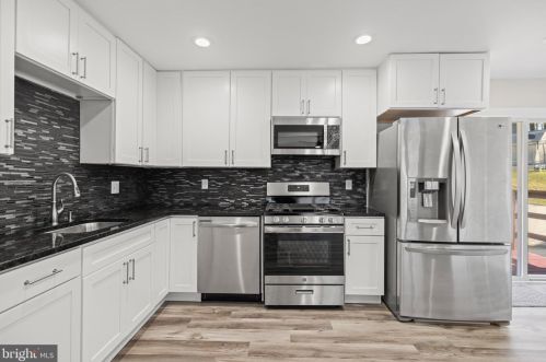 13125 Haddock Rd, Woodbridge VA  22193-5247 exterior