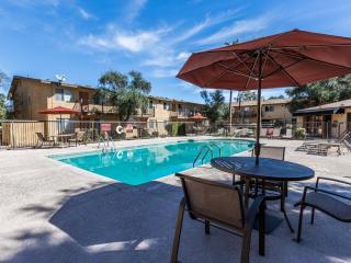 5555 14th St, Tucson AZ  85711-4560 exterior