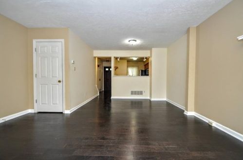 1216 Meadowbrook Dr, Canonsburg, PA 15317-5015