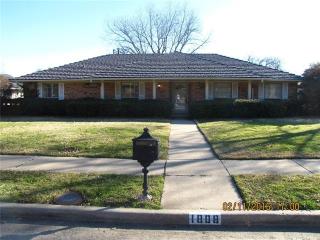 1808 Northcrest Dr, Plano TX  75075-8561 exterior