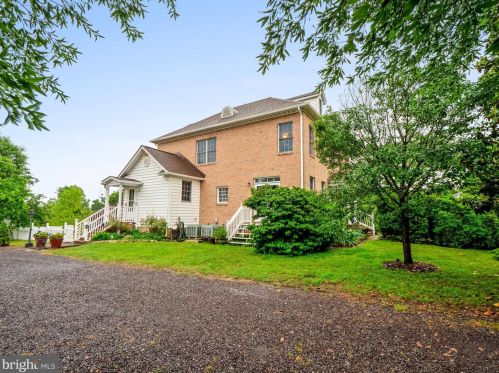 17238 Cherwood Pond Ln, Owens VA  22485-2616 exterior