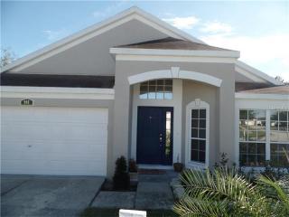 905 Summer Breeze Dr, Brandon, FL 33511-7035