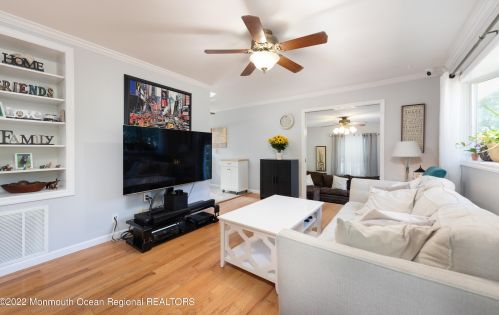 44 Dawn Cypress Ln, Jackson Twp, NJ 08527-1338