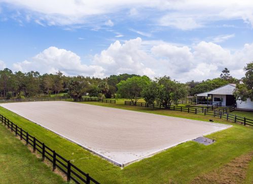 2562 Prarieview Dr, Town Of Loxahatchee Groves FL  33470-2572 exterior