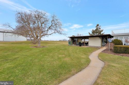 6383 Molly Pitcher Hwy, Lees Cross Roads PA  17257-9373 exterior