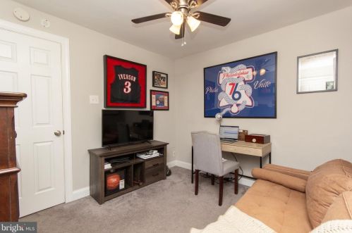 38 Jefferson St, Norristown PA 19405-1515 exterior