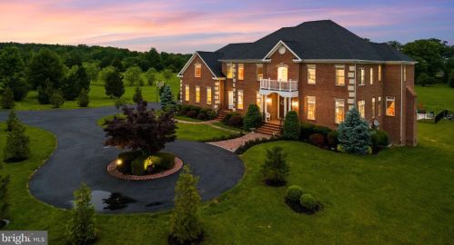 15840 Parnell Ct, Haymarket VA  20169-1667 exterior