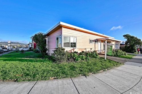 1001 Southgate Ave, Daly City, CA 94015-3835