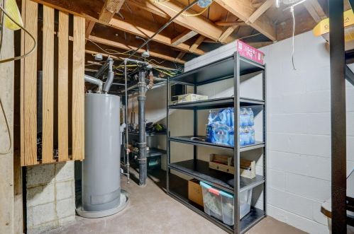 2850 77th St, Milwaukee WI  53219-2766 exterior