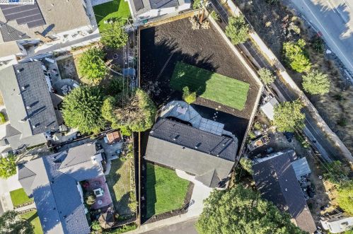 7769 Deervale Ct, Pleasanton CA  94568-1016 exterior