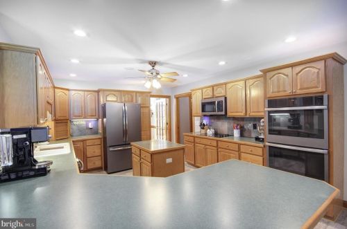 30637 Cypress Ln, Laurel DE  19956-3511 exterior