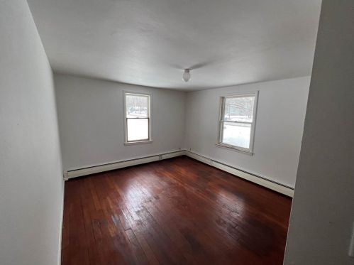 1575 Plank Rd, Menasha, WI 54952-2949