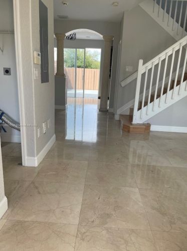 7333 174th Ter, Hialeah, FL 33015-1126