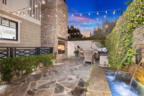 2050 Shipway Ln, Newport Beach CA  92660-4336 exterior