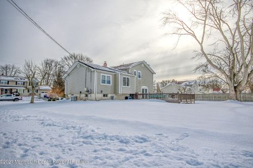 31 Brunswick Dr, Wall Township NJ 07731-1722 exterior