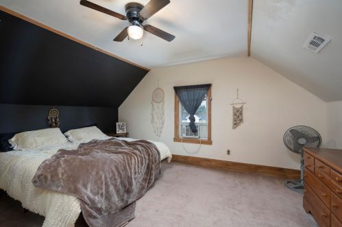 737 Leesburg Ave, Washington Ch OH  43160-1251 exterior