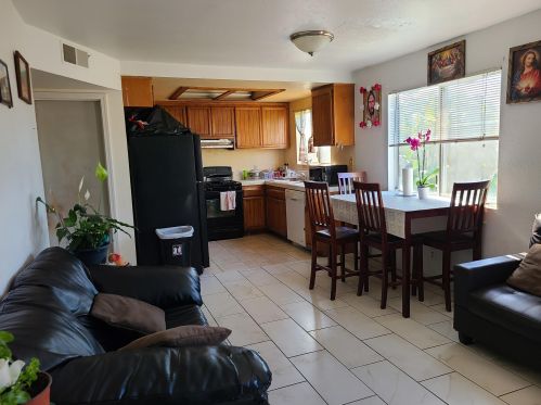 435 Newlove Dr, Santa Maria, CA 93454-7658