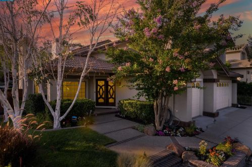 4075 Westminster Pl, Danville, CA 94506-1276