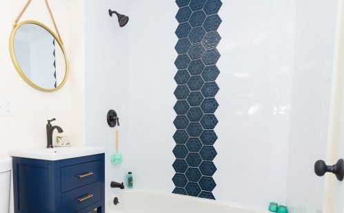 12 Maine Ave, Natick MA  01760-2219 exterior