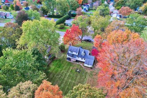 90 Grandview St, Manchester, CT 06040-5534