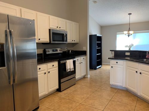 1981 Aires Ln, Fort Pierce, FL 34984-4521