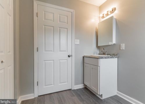 315 Middlesex St, Gloucester NJ  08030-1440 exterior