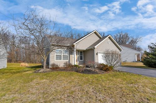 643 Keltonhurst Dr, Pataskala, OH 43062-7365