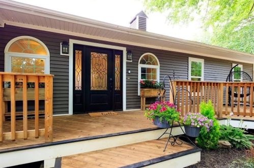 379 Green Hollow Rd, Killingly, CT 06239-4202