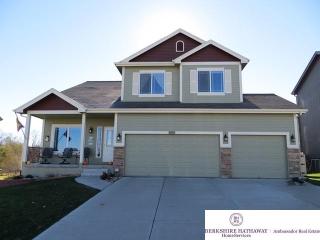 20207 I St, Omaha, NE 68135-3799