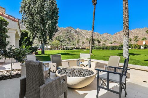 77150 Avenida Fernando, La Quinta CA  92253-2561 exterior