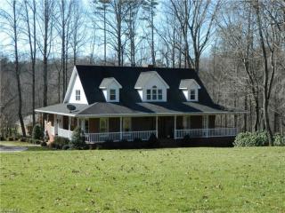 3066 Lori Ln, Footsville NC  27055-5653 exterior
