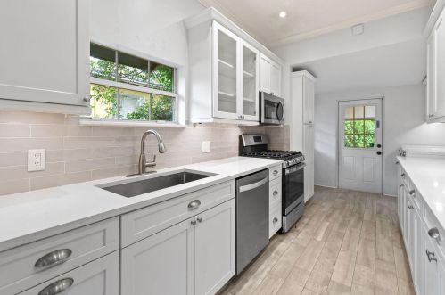 529 34 St, West Palm Beach FL  33404-3002 exterior