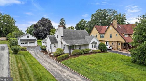 412 Old Lancaster Rd, Berwyn, PA 19312-1640