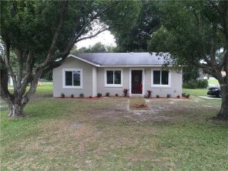 38027 10th Ave, Zephyrhills, FL 33542-3919
