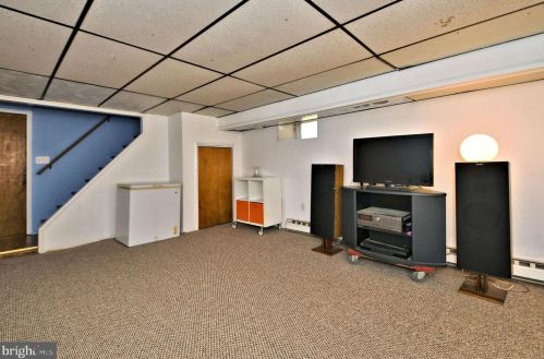 607 Noble St, Norristown PA  19401-5530 exterior