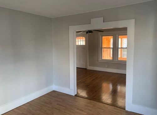 55 Fox St, West Springfield MA  01089-2632 exterior