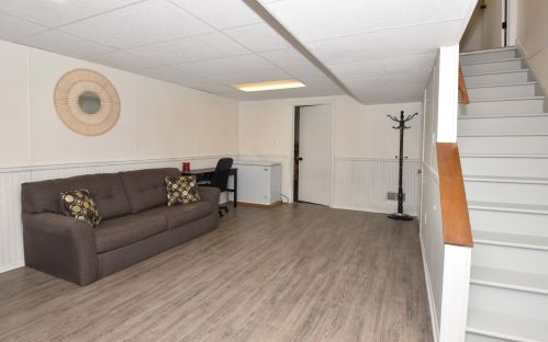 6609 Radburn Ln, Greendale WI  53129-2846 exterior