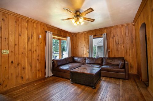 1949 21st Ter, La Crosse, WI 54601-6655