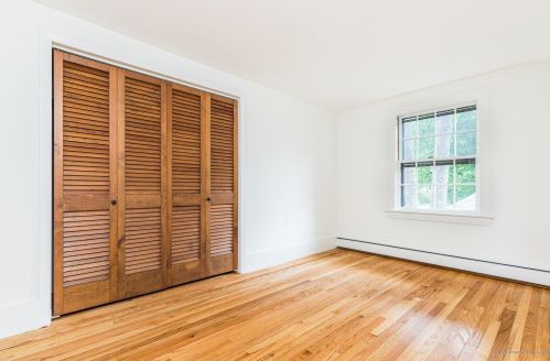 60 Myrtle St, Somersworth NH  03878-2226 exterior