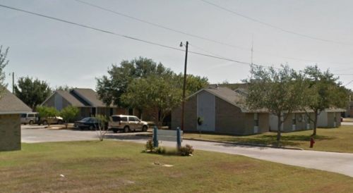 602 Commons St, Refugio TX  78377-2400 exterior