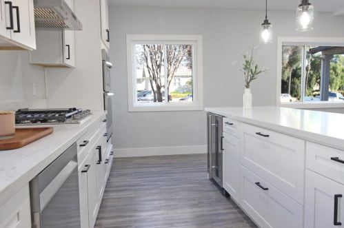 4542 Palm Ave, La Mesa CA  91941-5586 exterior