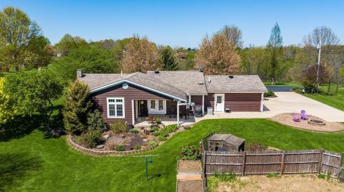 2306 Wesley Chapel Rd, Zanesville OH  43701-9334 exterior