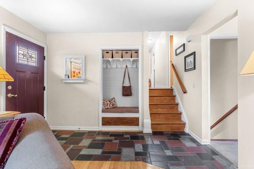 338 Crestway Rd, Englewood OH  45315-9702 exterior