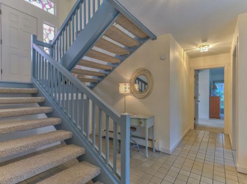 1136 Beacon Ave, Del Monte Park CA  93950-2106 exterior
