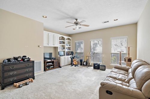 12387 Pebble Vw Dr, Conroe TX 77304-4228 exterior